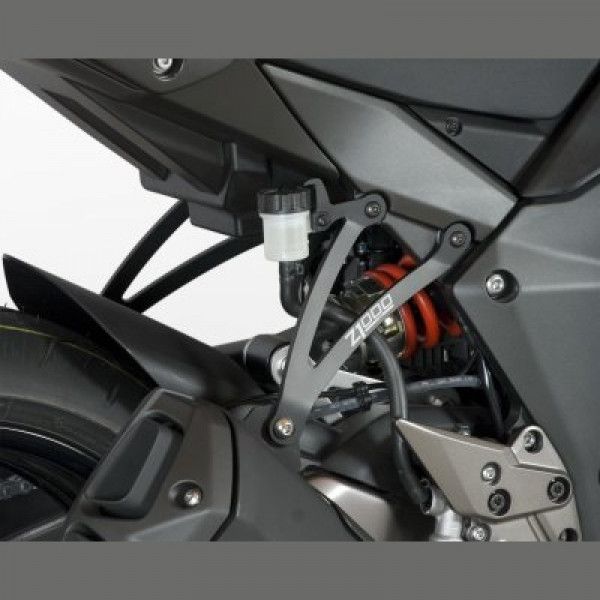 R&G Auspuffhalter Kawasaki Z 1000 / Z 1000 R 2010- / Z 1000 SX 2011-2013