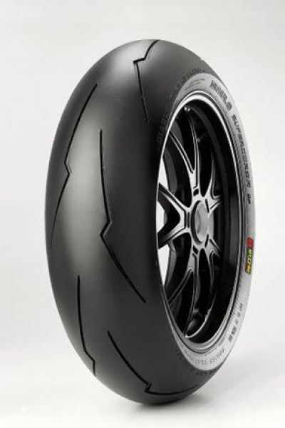 Pirelli Diablo Supercorsa V2 200/55 R17 rear