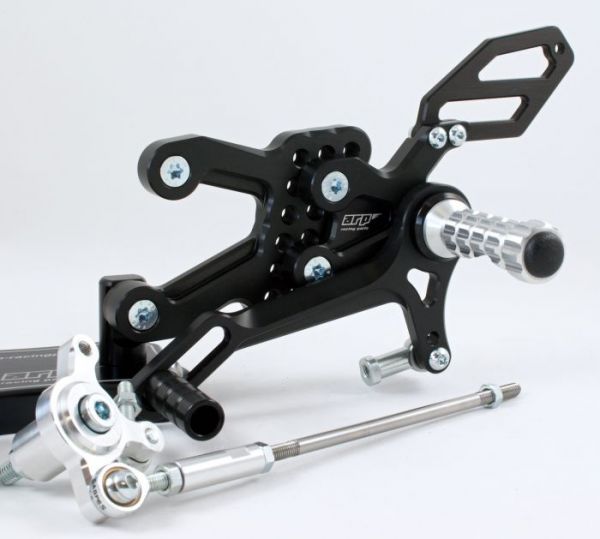 ARP Racing Fussrastenanlage Honda CBR 600 RR 2003-2006 PC37  ARP Fußrasten CBR 600 RR PC 37Rear set