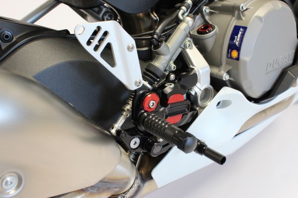 Gilles Tooling Fußrastenanlage Ducati 959 Panigale 2016 bis 2020