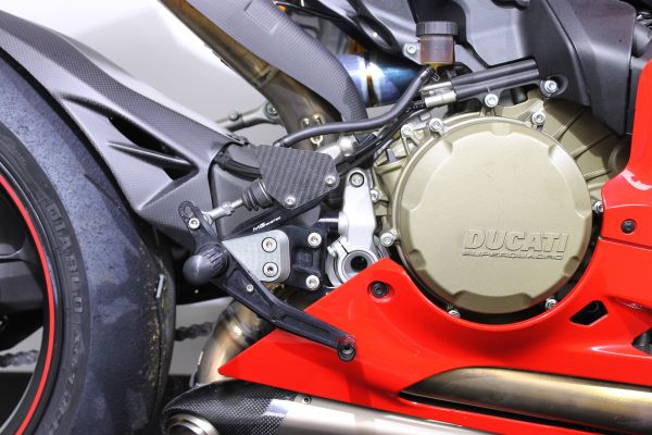 MG BIKETEC Sportfussrastenanlage / Rastenanlage / Fußrastenanlage mit ABE, gültig in D - A - CH für Ducati 959  Panigale V2 ab 2016-2019